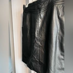 Real Leather 100%
